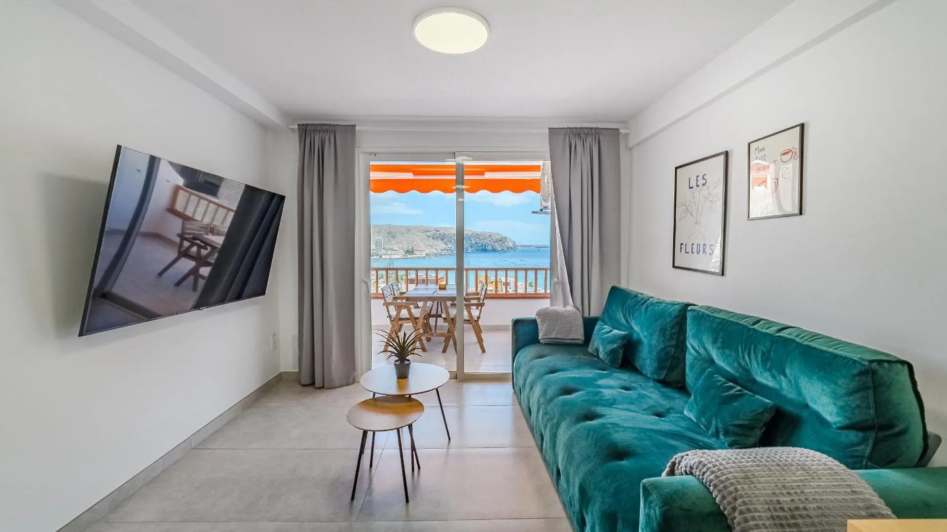 Ocean View 2Bedroom Apartment In Los Cristianos, Heated Pool, 3 Minutes To Beach Los Cristianos  0*, Los Cristianos (Tenerife) Spanje