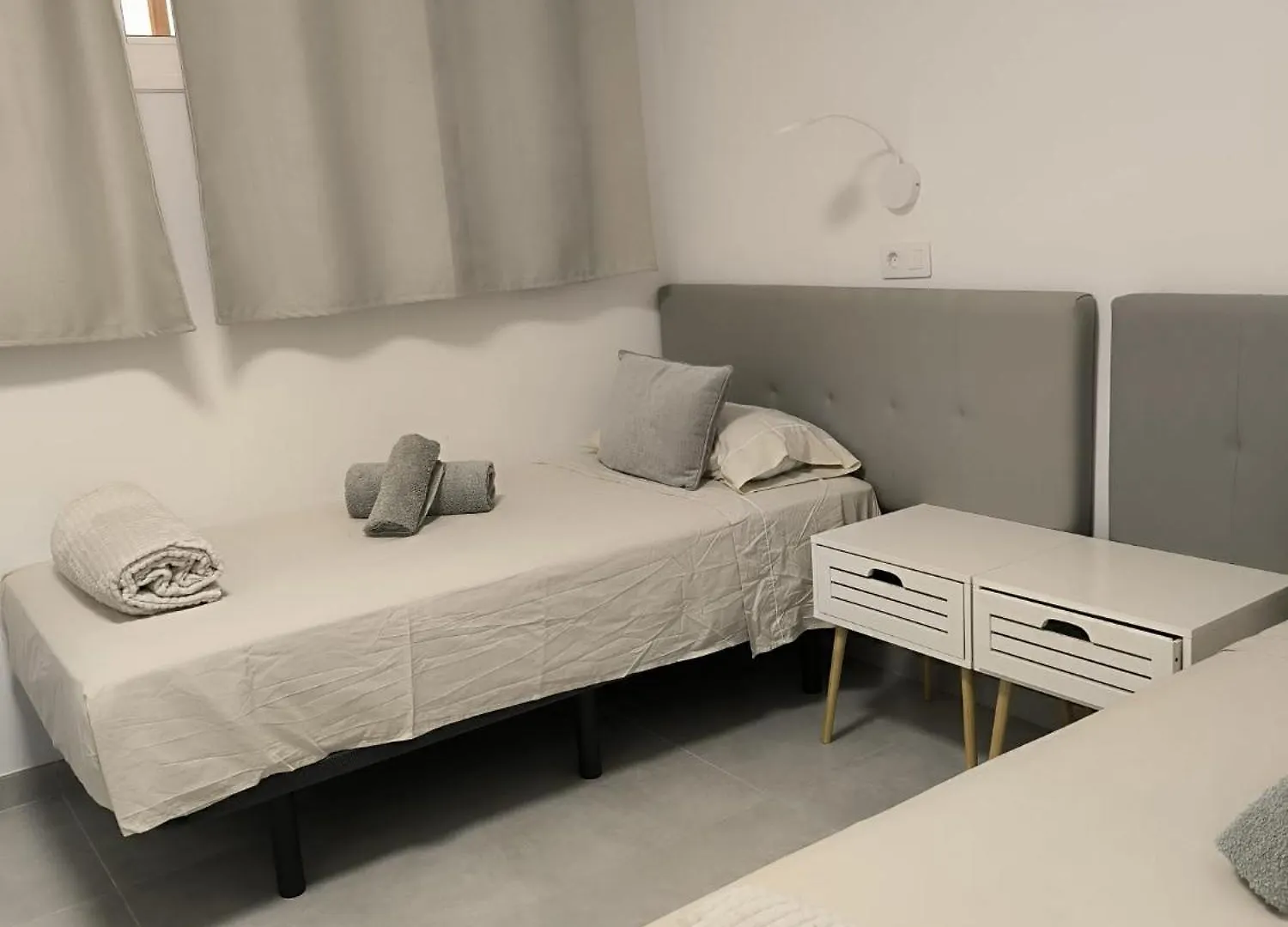 Ocean View 2Bedroom Apartment In Los Cristianos, Heated Pool, 3 Minutes To Beach Los Cristianos